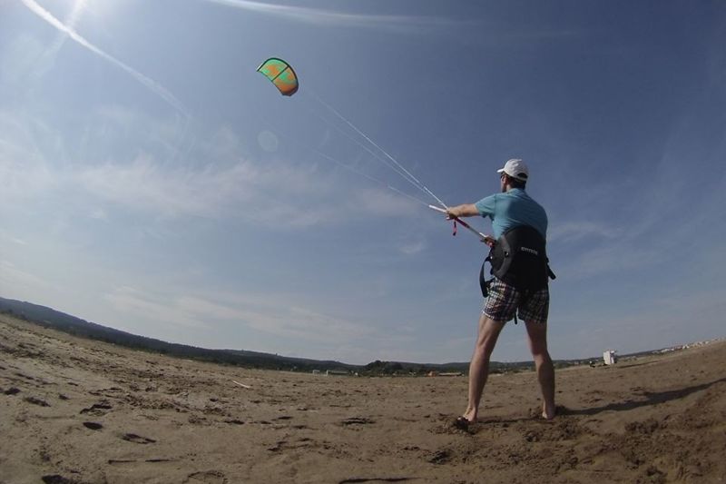Découverte du kitesurf à Narbonne plage