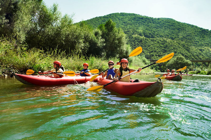 Descente du Rhône familiale en Canoë-Raft près de Sion