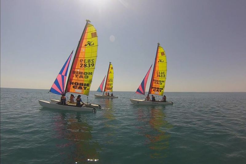 Stage collectif ados & adultes catamaran : Débutant / Intermédiaire