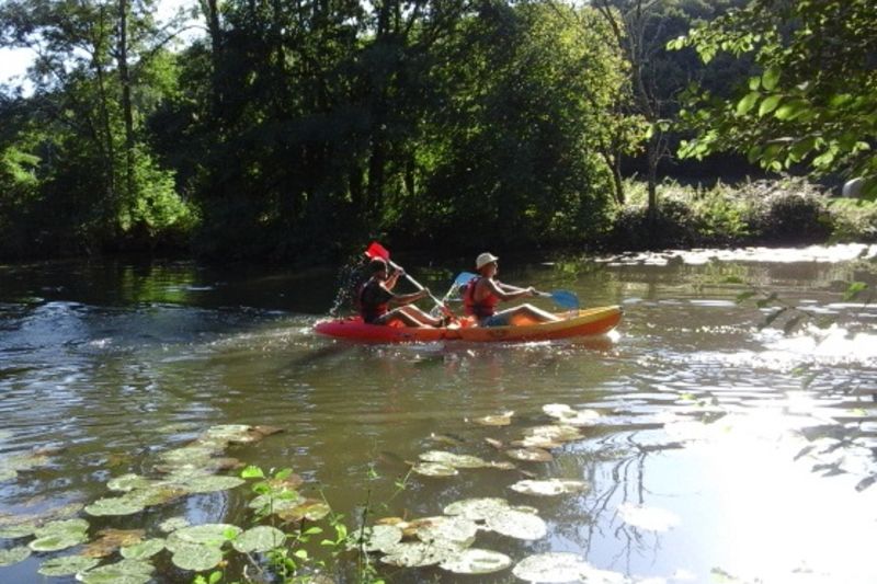 Balade en canoë kayak à Taizé-Aizie