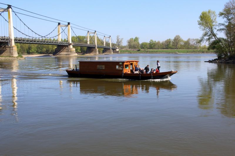 Traditionele boottocht op de Loire bij Angers, richting Nantes