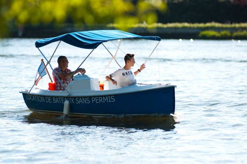 Balade en bateau électrique sans permis