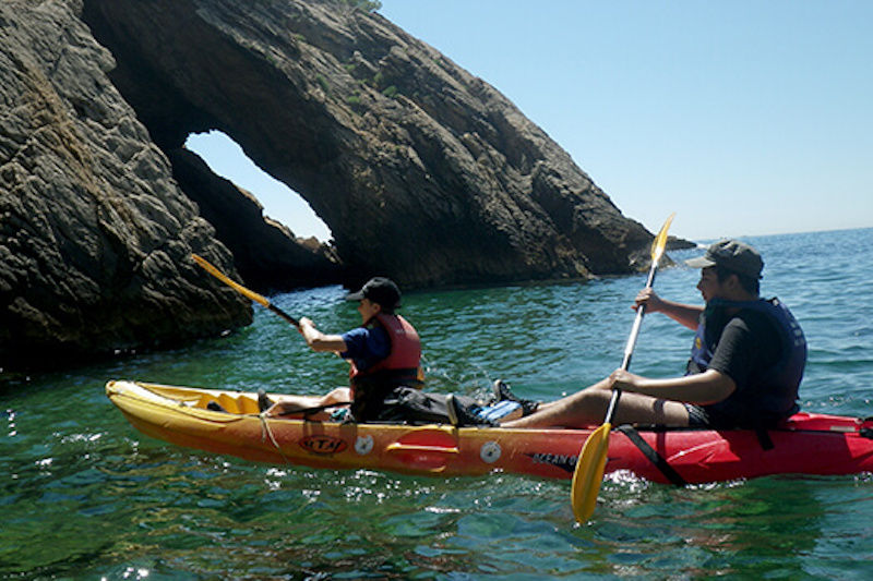 Balade en kayak avec guide sur la côte bleue