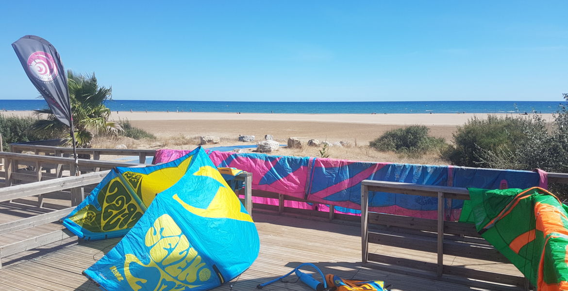 location matériel kitesurf Narbonne plage ou Gruissan