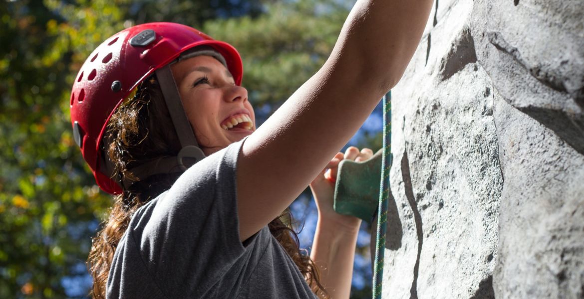 Climbing corsica cliffs initiation and routes any level
