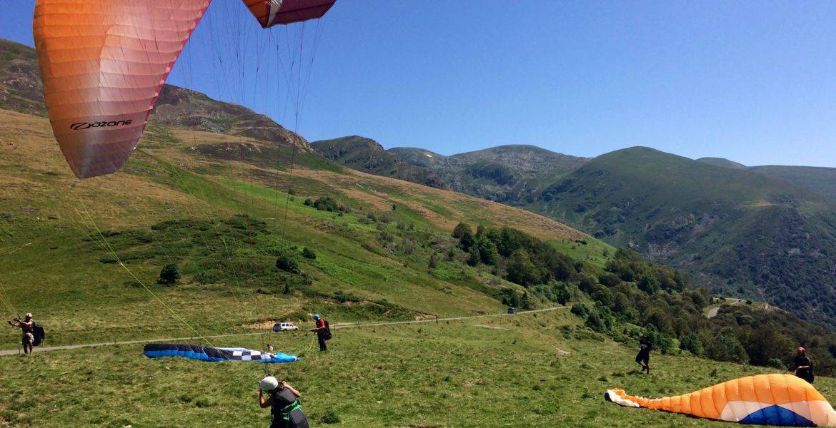 Offrir un bon cadeau valable 1 ans Stage parapente en Ariège
