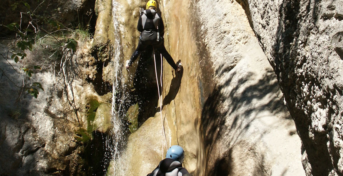 Initiation canyoning | au Betton proche de St Benoit en Diois